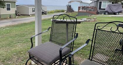 Quaint cabin at Little Mineral Marina: Cabin 3