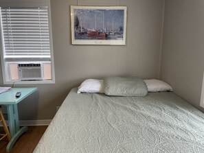 1 habitación y ropa de cama