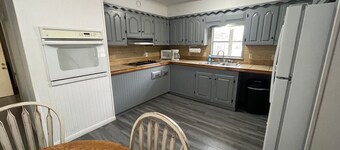 Relaxing 3 bedroom cabin at Little Mineral Marina