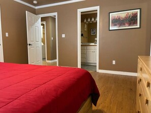 3 bedrooms, bed sheets
