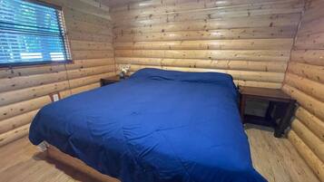 2 bedrooms, bed sheets