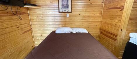 1 soveværelse, sengetøj