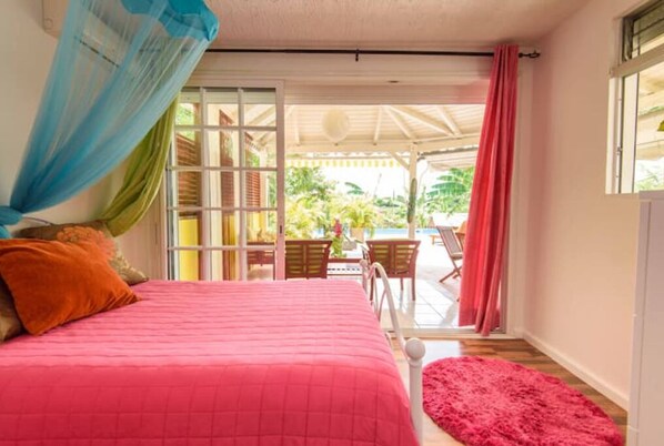 2 chambres, fer et planche à repasser, Wi-Fi, literie fournie
