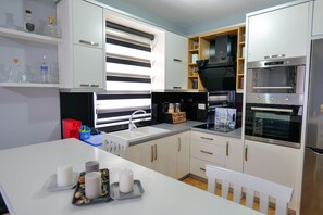 Apartment, 1 Schlafzimmer | Eigene Küche | Kühlschrank, Ofen