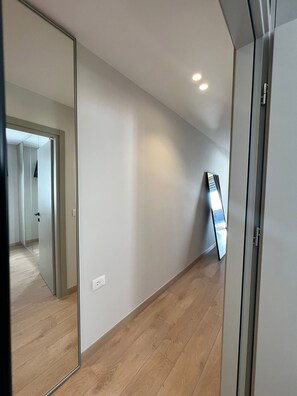 Deluxe-Apartment, 1 Schlafzimmer | 1 Schlafzimmer, Schreibtisch