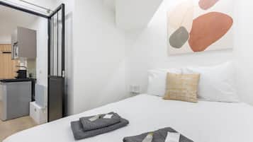 1 chambre, fer et planche Ă repasser, Wi-Fi gratuit, draps fournis