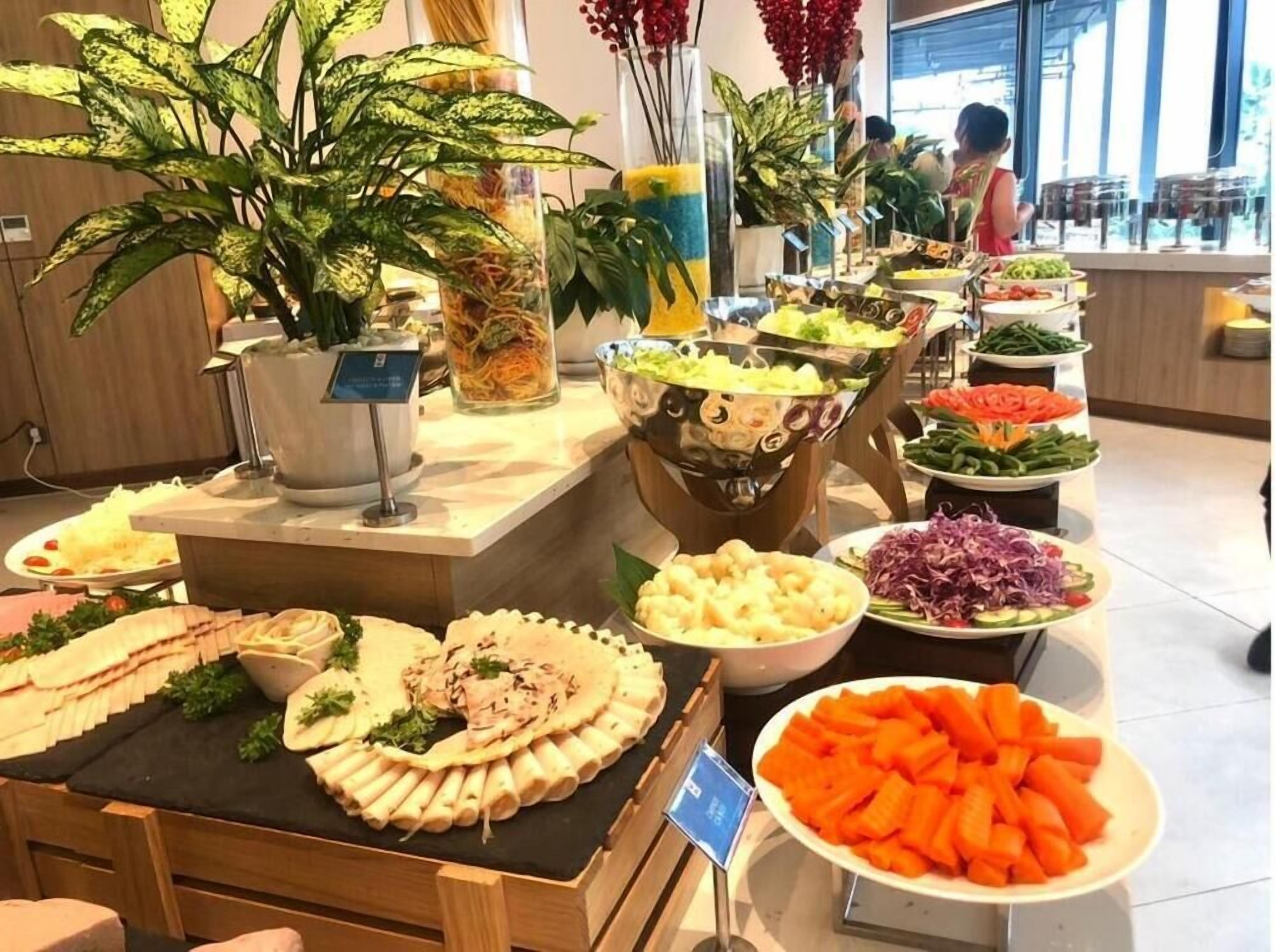 Morgunverðarhlaðborð daglega (300000 VND á mann)