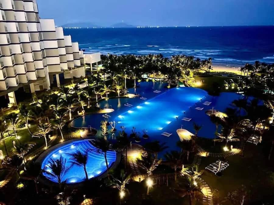 2 utendørsbassenger