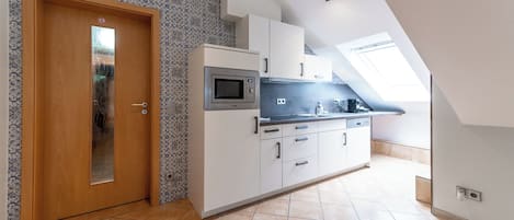 Familjeloft - flera sängar - kök | Eget kök | Espressobryggare, kaffe- och tebryggare och vattenkokare