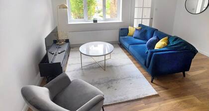 2 Bed House, Parking, Pet Friendly
