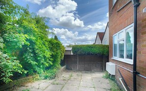 Other: Other - Ascot - Cottage, Garden, Parking (Sunningdale)