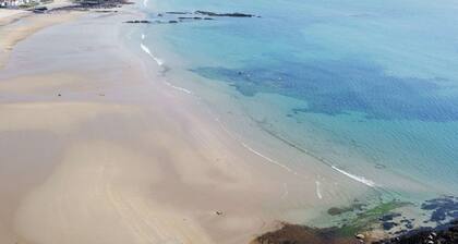 Breeze Cottage 2 bed Beach property - Pass the Keys