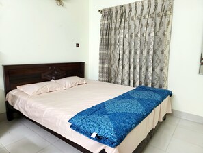 1 غرفة نوم ومكتب وواي فاي مجانًا