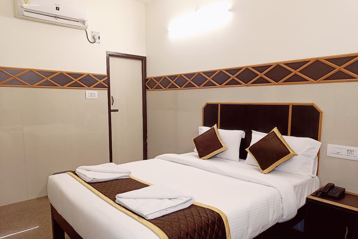 Habitación estándar | Sábanas de algodón egipcio, ropa de cama de alta calidad y edredón