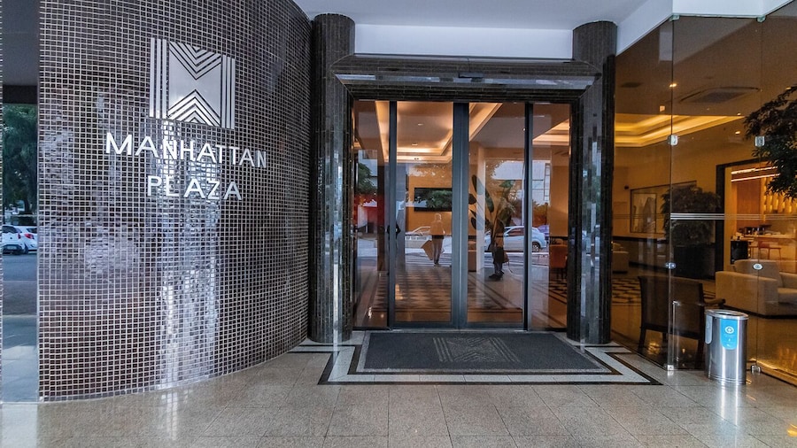 360 Manhattan by Ozped