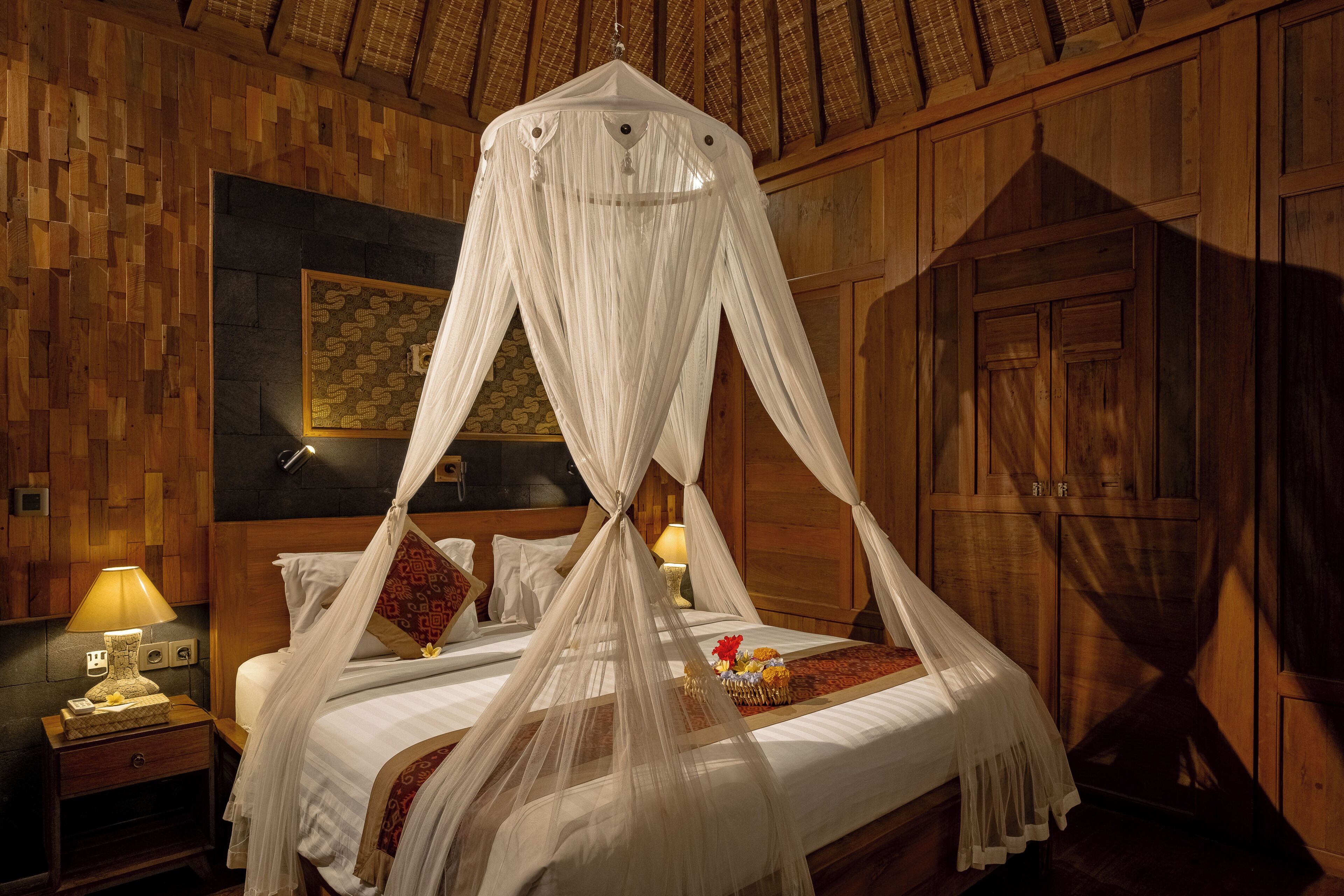 Superior Suite | In-room safe, desk, soundproofing, rollaway beds