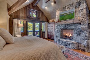 5 室のベッドルーム、インターネット