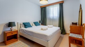 1 quarto, ferros/tábuas de passar roupa, Wi-Fi de cortesia