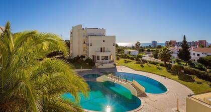 Quinta dos Arcos 2BR w/ AC & Pool by LovelyStay