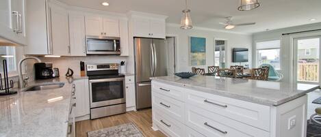 Fridge, microwave, dishwasher, coffee/tea maker