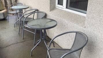 House | Terrace/patio