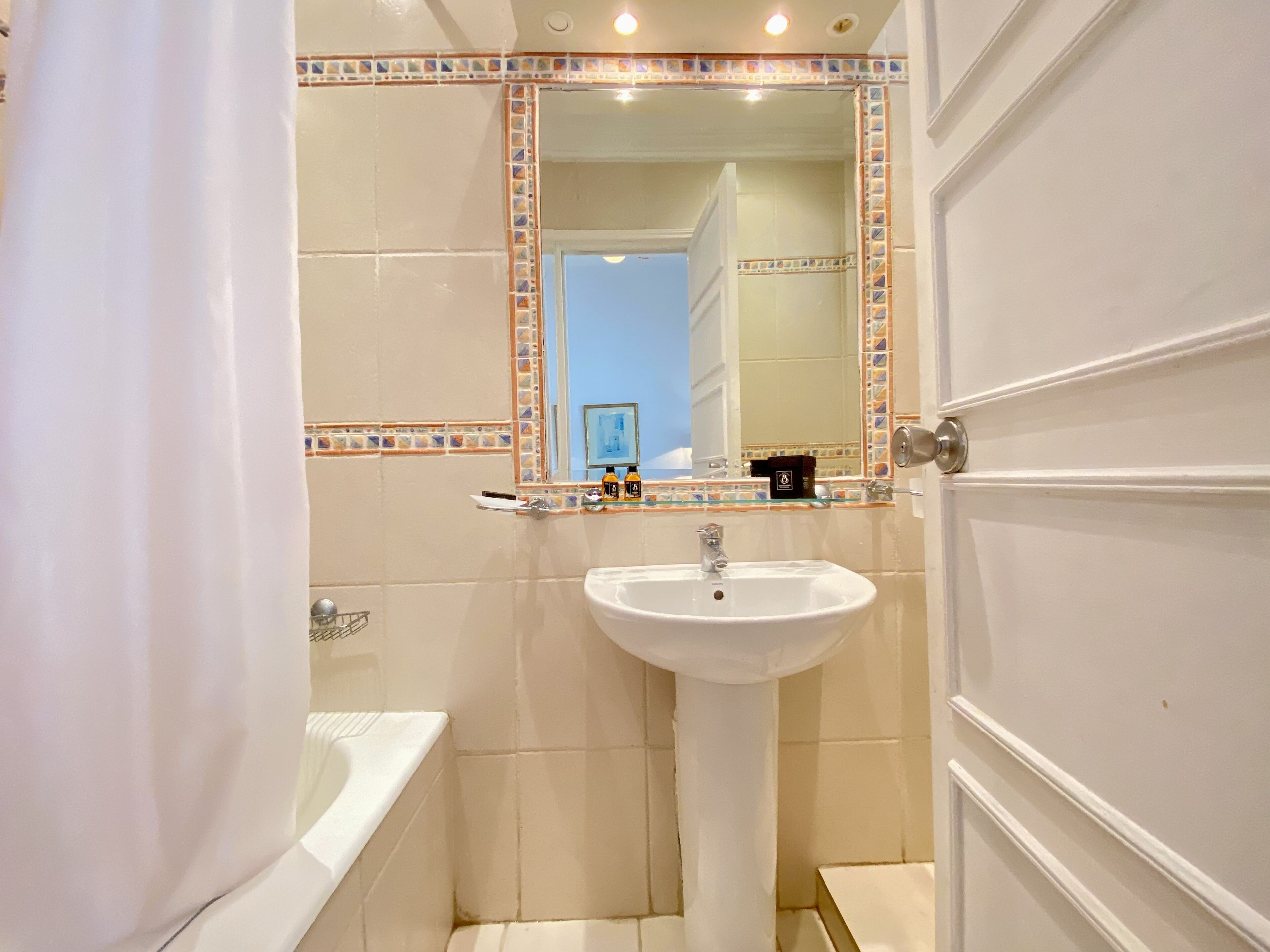 Photo - Hotel plaza corniche la marsa