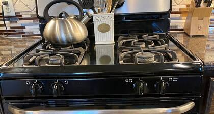 3 Bedroom, House of Blues, Pet Friendly with high speed internet