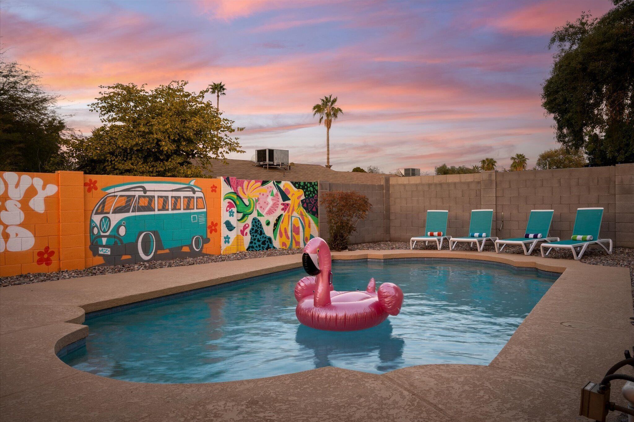 Vibrant & Fun w/ 4 King Beds+Pool+Air Hockey+Ping-Pong
