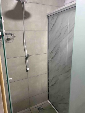 Classic Double Room | Bathroom - CABANA ALVORADA (Balneário Camboriú)