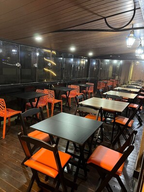 Dining - CABANA ALVORADA (Balneário Camboriú)