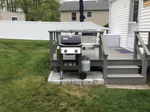 Property grounds - New Listing. The Bay Watch cottage.  Beautiful views of Skipper Bay in York, ME. (York)