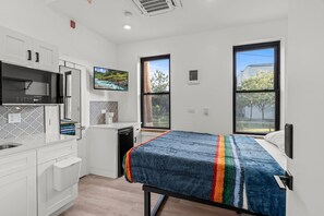 WiFi、ベッドシーツ