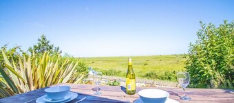 Ebb n Flow – Close to Beach – Winchelsea Beach