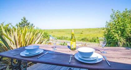 Ebb n Flow – Close to Beach – Winchelsea Beach