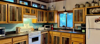 3-bedroom cabin in Old Bisbee