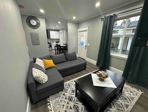 Home near SAP Center & Downtown San Jose
