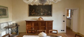 Art Apartment Agriturismo Il Vecchio Merlo The heart of the Tuscan countryside.