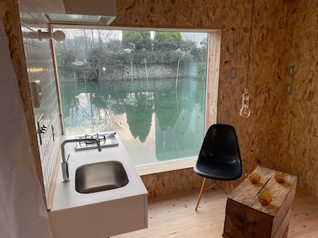 Fridge. Mugi no Yado Mizube a detached house along the mo / Kuwana Mie