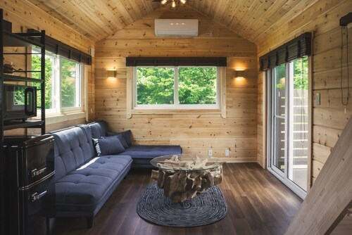 GRAN SUITE Togakushi TRAILER BASE trailer house  / Nagano City Nagano