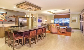 Interior - Club Wyndham @ Avon Ski Resort- Presidental 2BD/2BA (Avon)