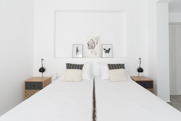 Apartment | 8 bedrooms, free WiFi - Infinite Blue Apartments (Malevizi)