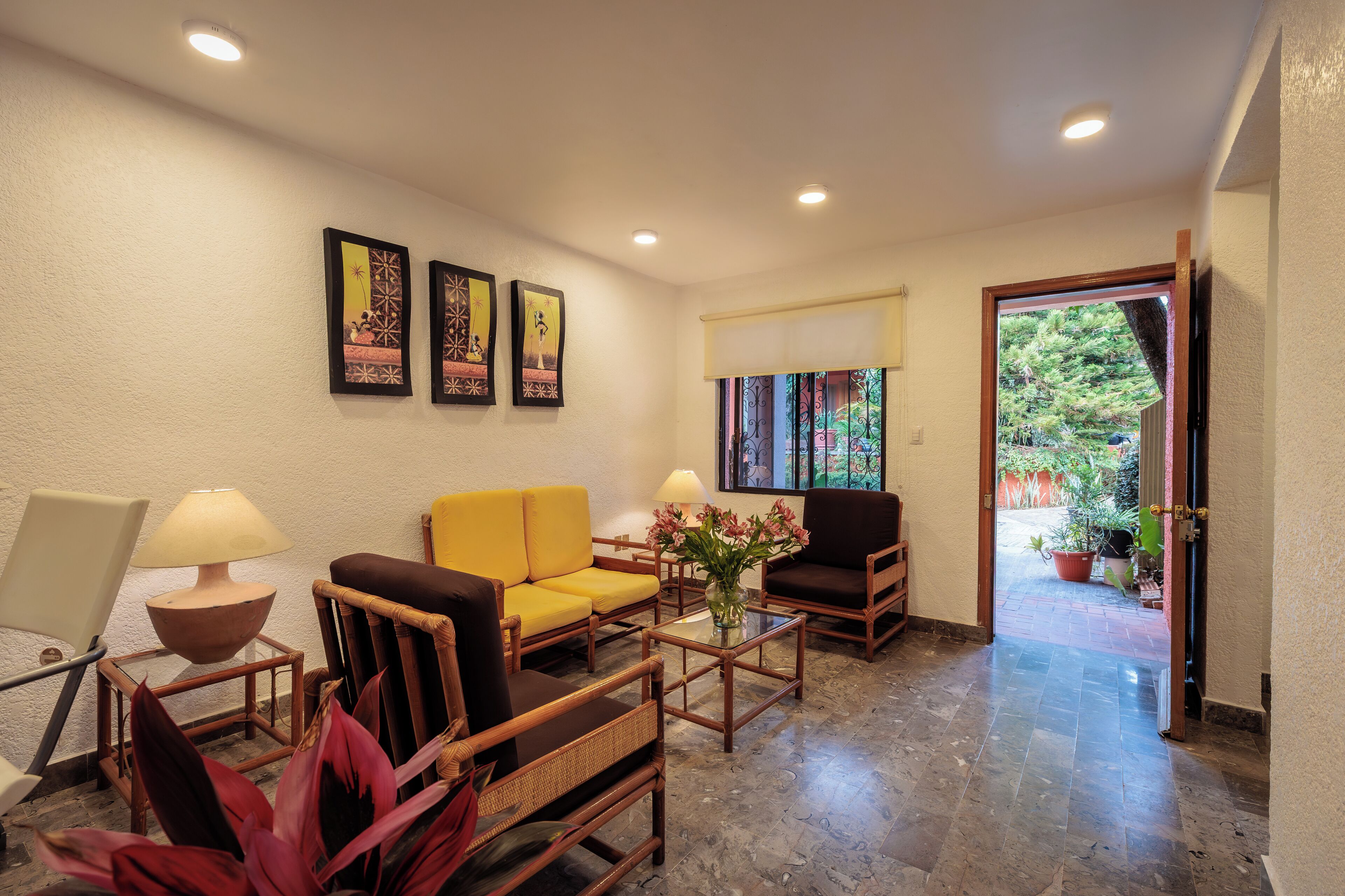 Apartamento | Área de estar | TV LED 32 polegadas com canais a cabo