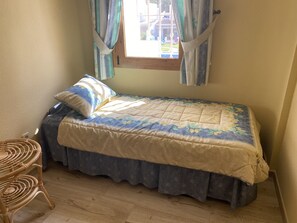3 chambres, fer et planche Ă repasser, Wi-Fi gratuit, draps fournis