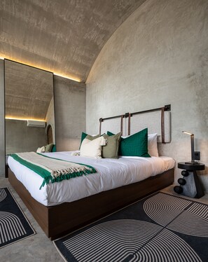 Design Villa | 1 bedroom, Egyptian cotton sheets, premium bedding, memory foam beds - CASA DOM by HOLT (San Miguel de Allende)