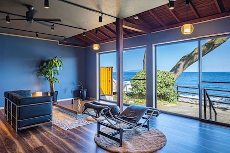 Interior. mukaian Ocean Villa Room onlyBring your own pl / Kamo District Shizuoka