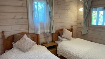 1 bedroom, desk, free WiFi