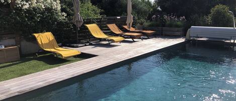 Piscine extérieure, piscine chauffée