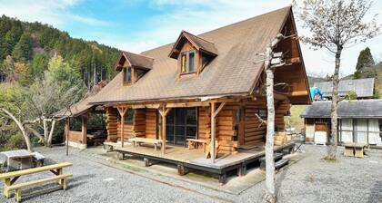 Create House Capacity 10 people with separate / County Market Gifu