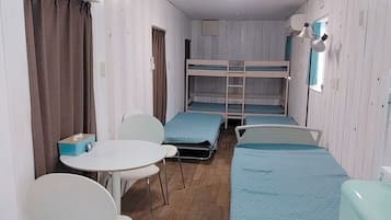 1 Schlafzimmer, Schreibtisch