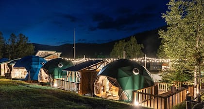 13 2 adultsno meals Enjoy glamorous camping as / Yufutsu County HokkaidĆ